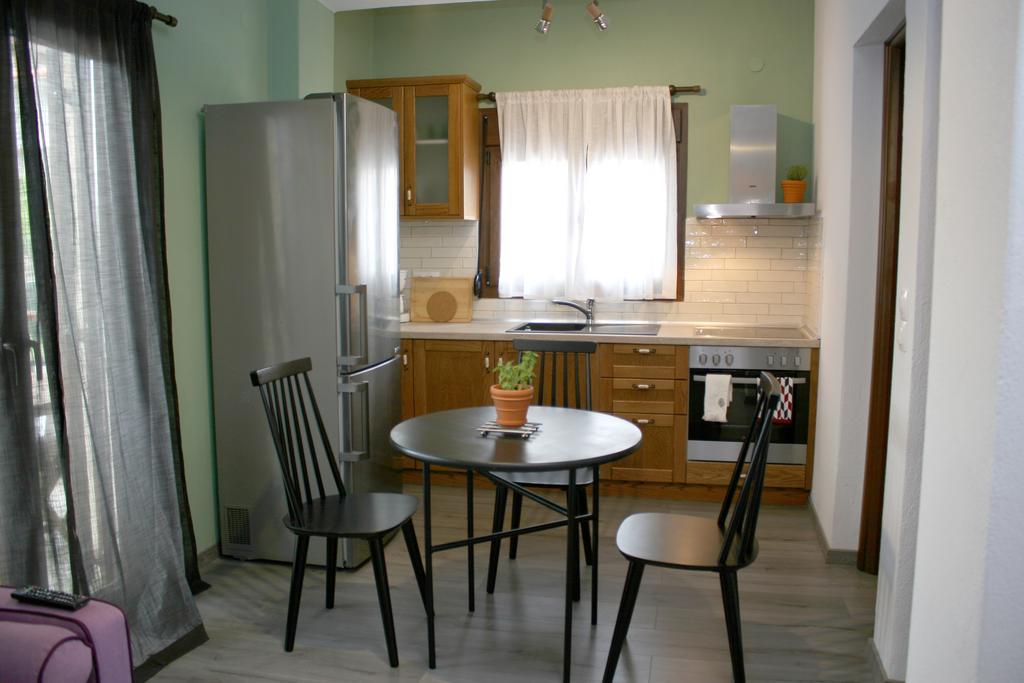 Aphelion Holiday Apartments Ayios Nikolaos Bagian luar foto